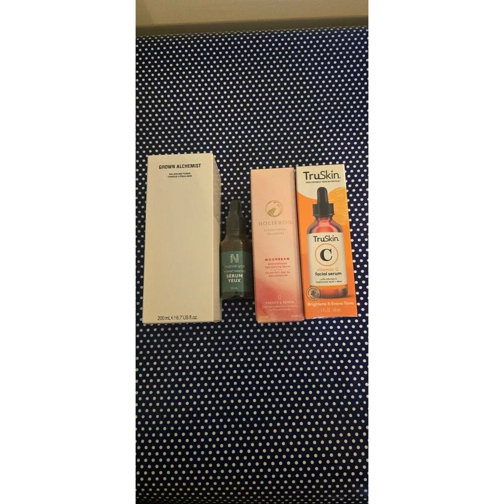 Trending Skincare Discovery Bundle Full Size 4 piece NEW $284 value